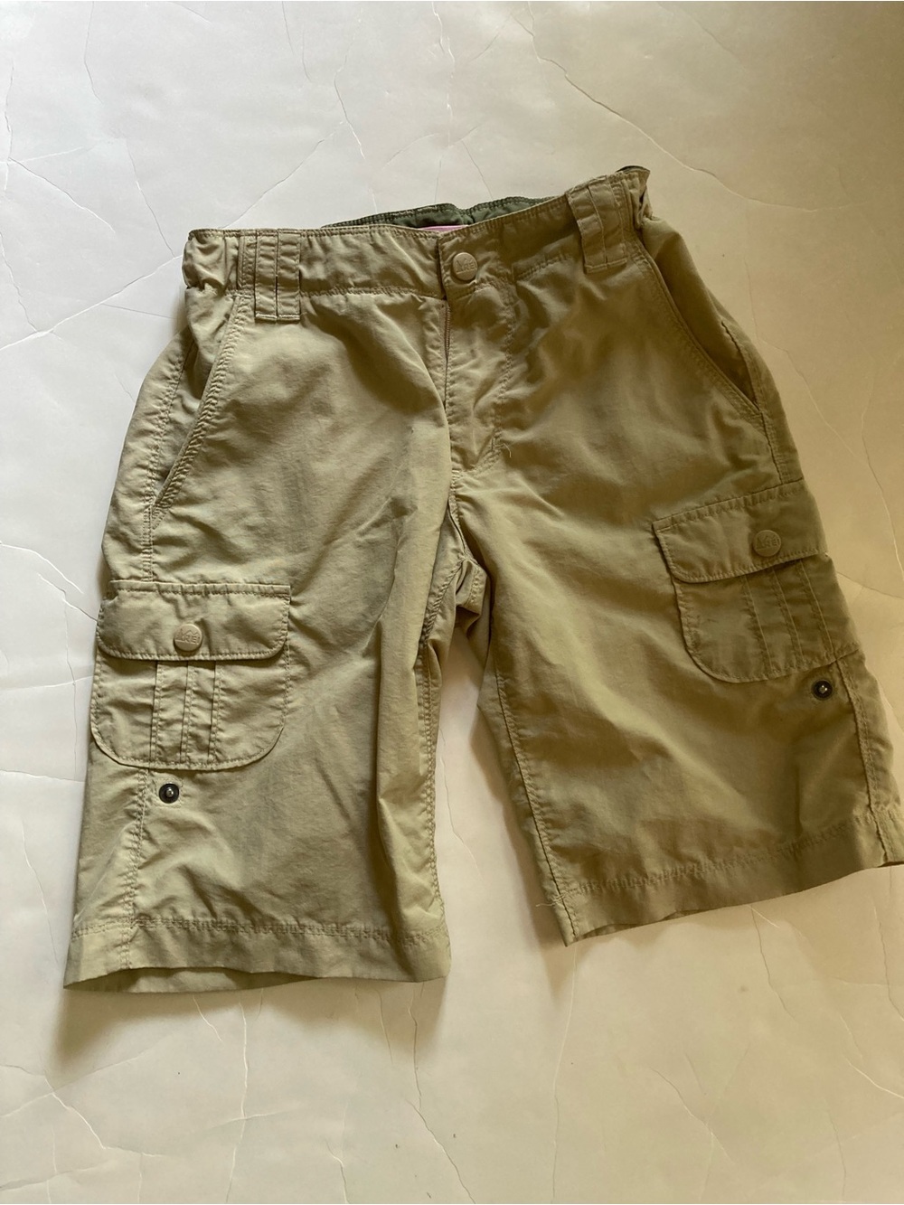 REI girls nylon adjustable waist Bermudan length hiking shorts size 8